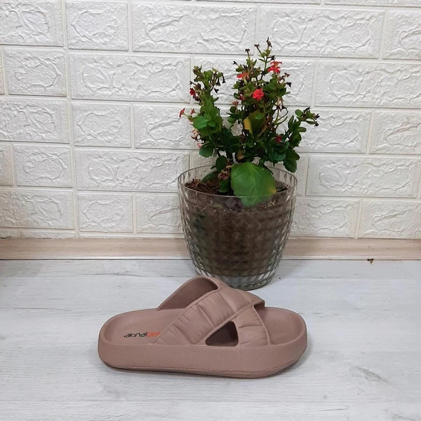 Akınalbella 408 Camel Renk Çapraz eva Hafif Rahat Bayan Terlik - Resim 7