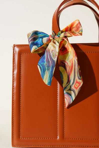 Fularlı Dikdörtgen Çanta Taba - Resim 3