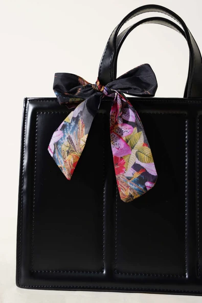 Fularlı Dikdörtgen Çanta Siyah - Resim 3