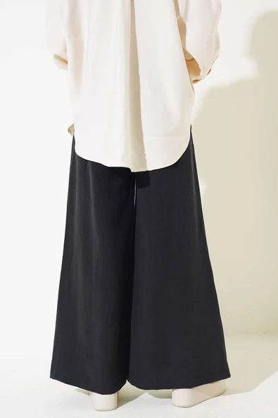 Kemer Detaylı Bol Paça Pantolon Siyah - Resim 4