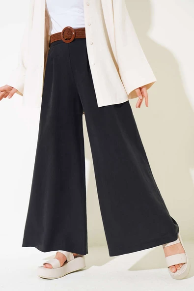 Kemer Detaylı Bol Paça Pantolon Siyah ürün görseli 1