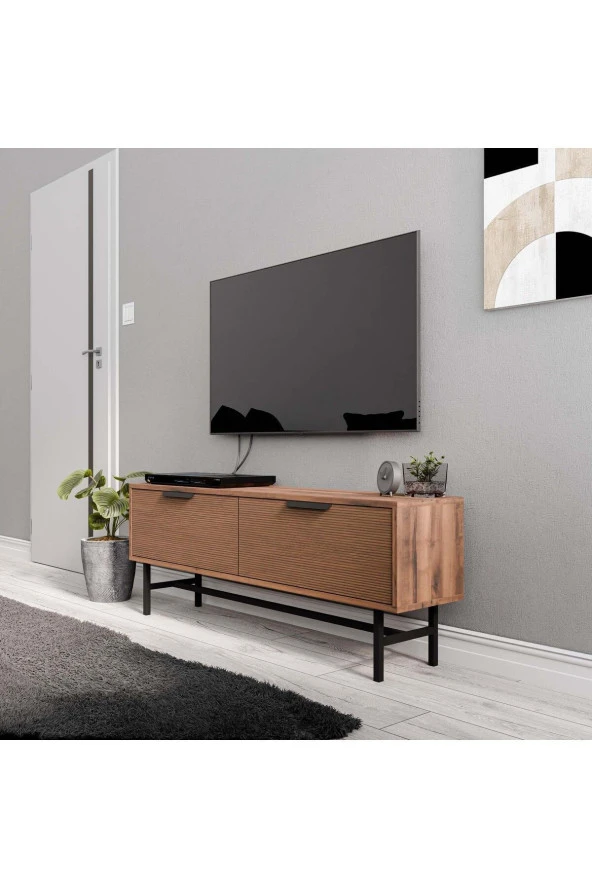 Mezza 4012 BLANCO 138 CM (METAL AYAKLI) TV ÜNİTESİ HAT KAPLAN