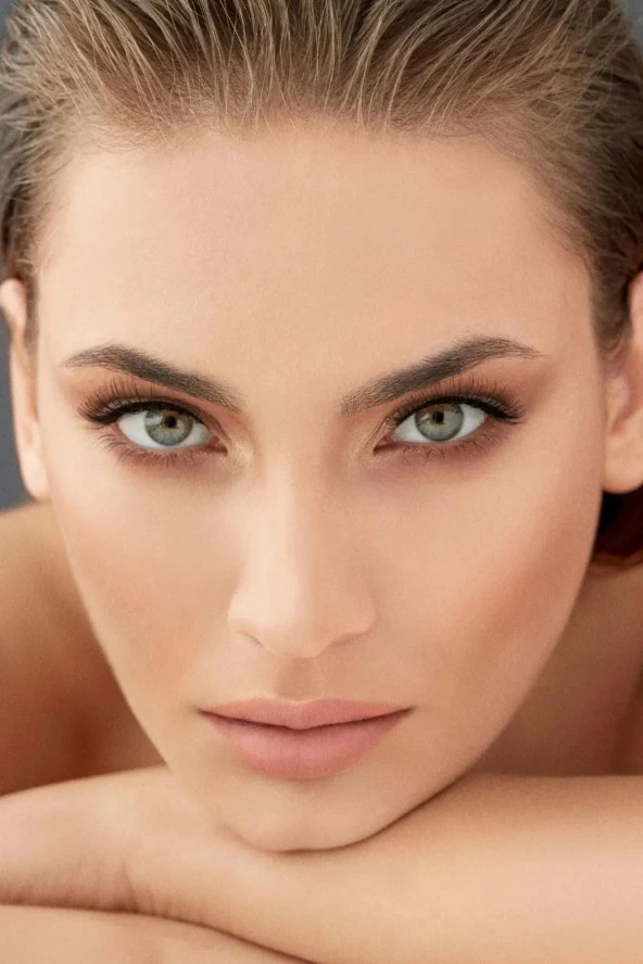 PASTEL Waterproof Volume Black Maskara - Resim 3