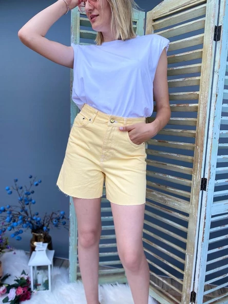 Kadın Kesik Paça Sarı Denim Şort - Resim 5