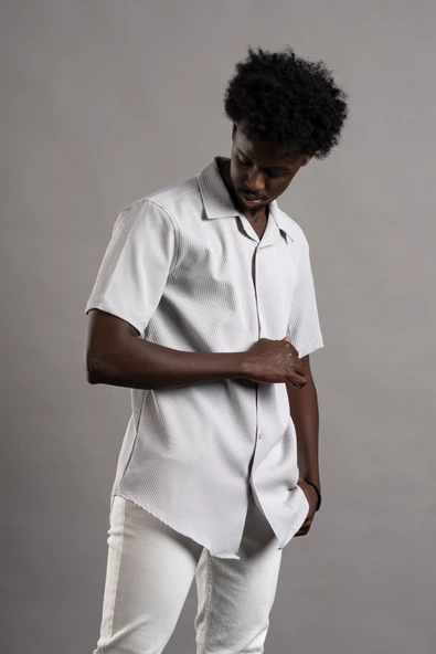 FBI Yarım Oversize (Hafif Bol Kesim) Kendinden Çizgili Kısa Kol Gömlek - Resim 7