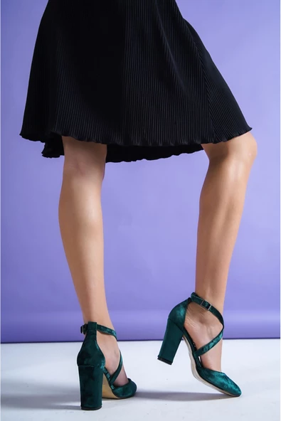 Evan Haki Kadife Topuklu Kadın Ayakkabı - Resim 3