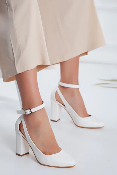 Lillian Topuklu Beyaz Cilt Ayakkabı - Resim 3