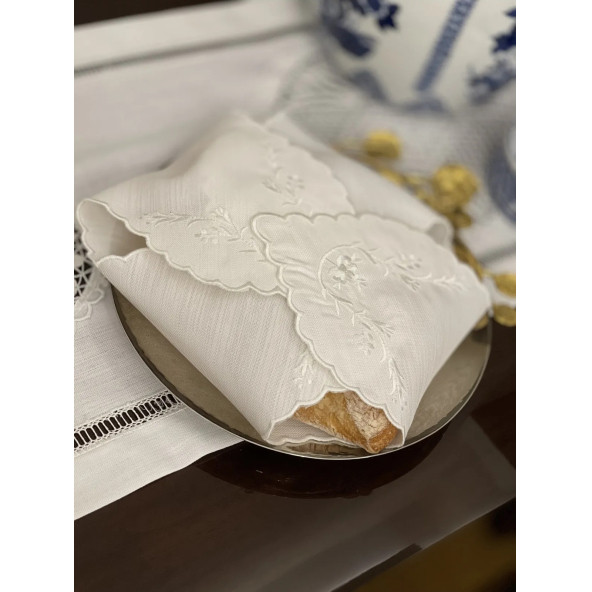 QBR Home Nakışlı Ekmek Örtüsü. Sarmaşık Desenli - 4