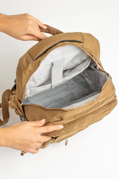 571 collections Ultra Hafif Sırt Çantası Unisex Taba (Model: 571-3D) - Resim 4