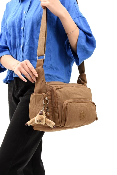 571 collections Çapraz Askılı Ultra Hafif Çok Cepli Bayan Omuz Çantası Taba (Model: 571-6G) ürün görseli 1