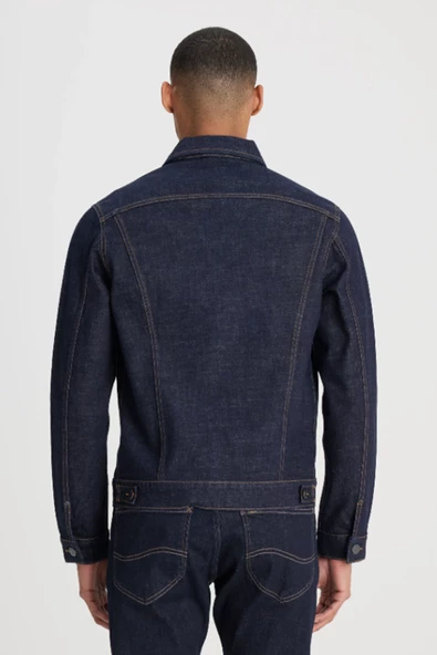 Lee L89ZLJ049 Koyu Mavi Erkek Denim Ceket Dört Cep Detaylı Trucker Jean Rahat Kesim Kot Ceket - 3