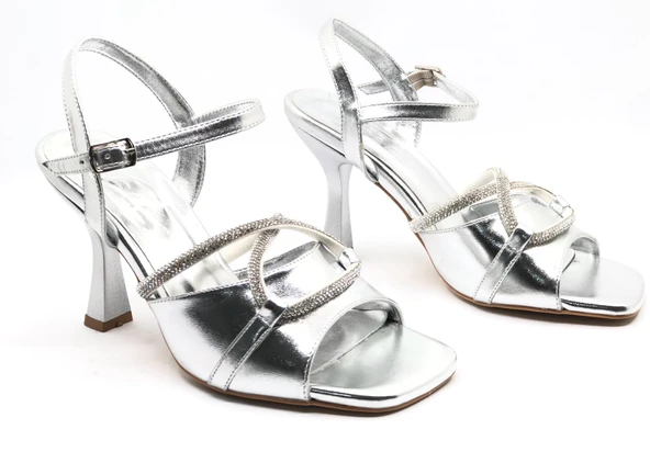 Feles Çapraz Şerit Taşlı Topuklu Kadın Abiye Ayakkabı ürün görseli 1