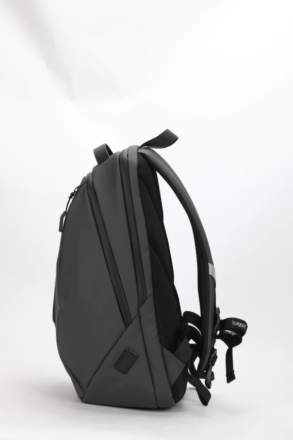 S24102  SIRT ÇANTASI - 10