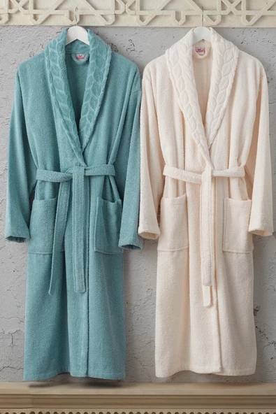 Nurpak Hazal 8 Parça Aile Bornoz Seti Kutulu - 2