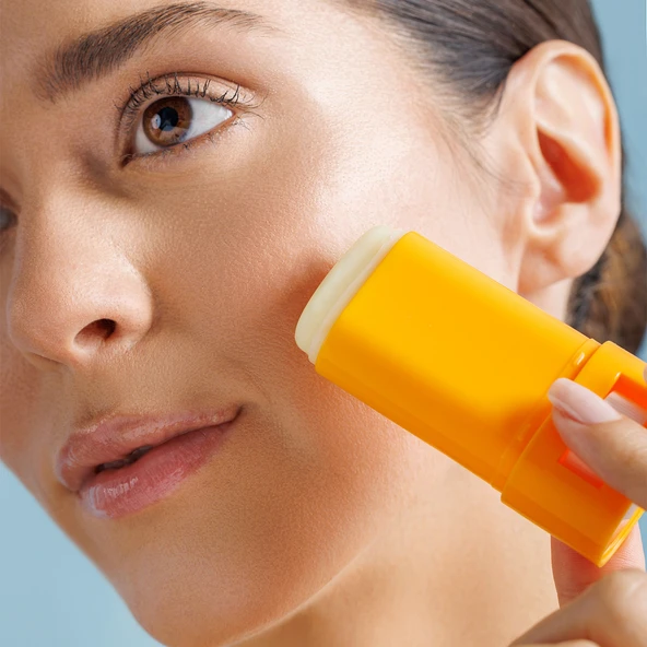 Bioxcin Suncare Çok Yüksek Korumalı Güneş Stick SPF50+ 15g - Resim 3