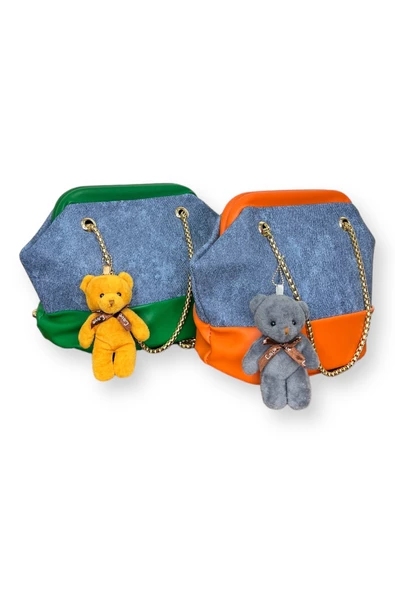 Me-vo Kadın Kırmızı Renkli Ayıcık Aksesuarlı Denim Desenli Omuz Çantası - Resim 4