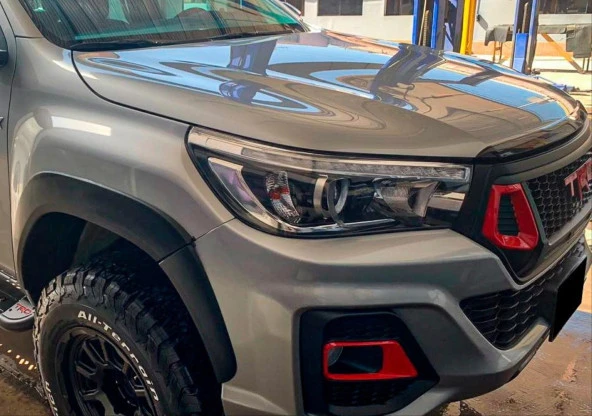 HILUX REVO 2016+ IÇIN UYUMLU ROCCO TRD BODY KİT -PANJUR-TAMPON-DODIK SETI - 4