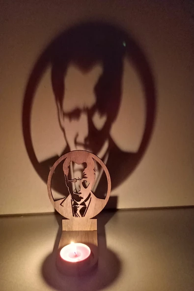 Periboia Mustafa Kemal ATATÜRK Figür Kahverengi Ahşap Gölge Mumluk Projeksiyon Biblo – Mum Hediyeli MKA2 ürün görseli