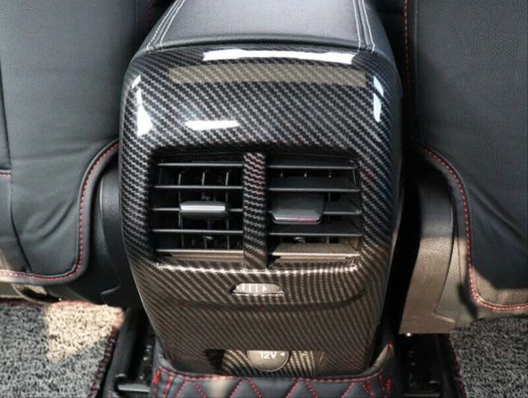 FOCUS IÇIN UYUMLU 2019+ ARKA MENFEZ KAPLAMA - KARBON(ABS) - 5