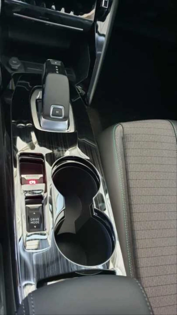 2008 IÇIN UYUMLU ORTA KONSOL KAPLAMA - TITANYUM SIYAH - Resim 2