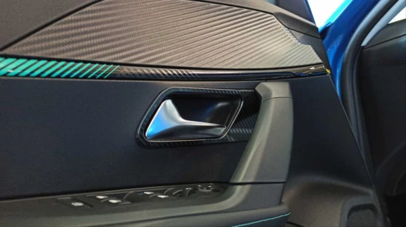 2008 IÇIN UYUMLU IÇ KAPI AÇMA KOLU KAPLAMA - KARBON - Resim 3