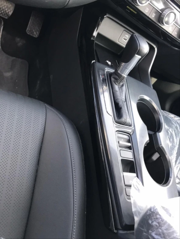 CIVIC FE1 2022 IÇIN UYUMLU  VITES KENAR KAPLAMA 2 PARÇA - PIANO BLACK - Resim 5