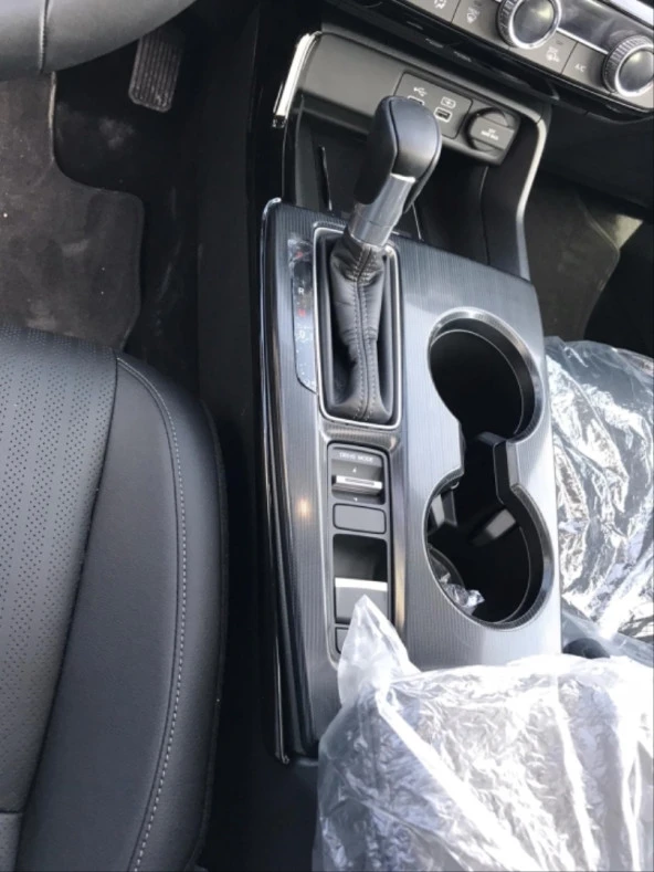 CIVIC FE1 2022 IÇIN UYUMLU  VITES KENAR KAPLAMA 2 PARÇA - PIANO BLACK - Resim 6