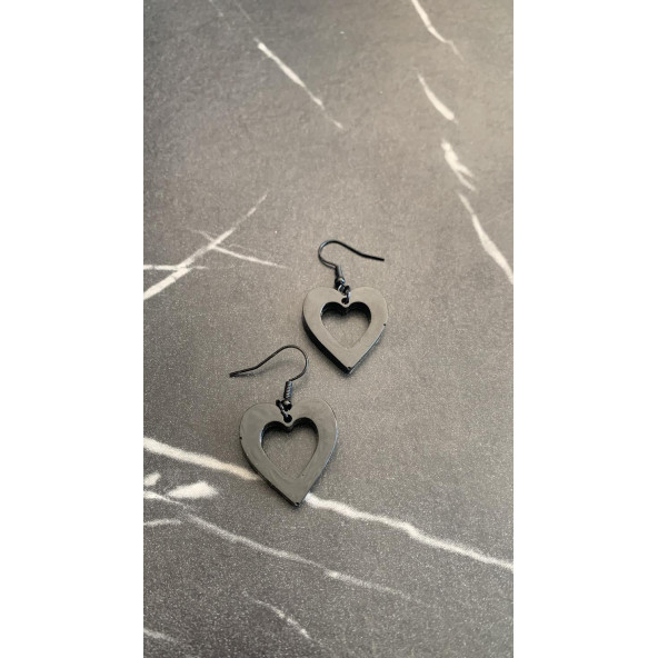 Parlak Siyah Renkli Siyah Aksesuarlı Kalp Kupa İçi Boş Model 3 Cm Epoksi Küpe El Yapımı Hediyelik - Resim 6