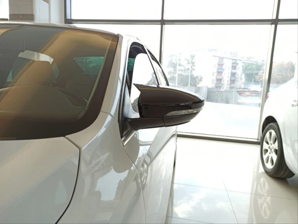 JETTA/SCIROCCO/NEW BEETLE 2012-2018  IÇIN UYUMLU AYNA KAPAGI PIANO BLACK - Resim 2