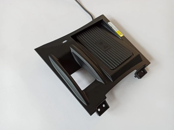 X-TRAIL 2014-2017 IÇIN UYUMLU KABLOSUZ TELEFON SARJ STANDI - Resim 4