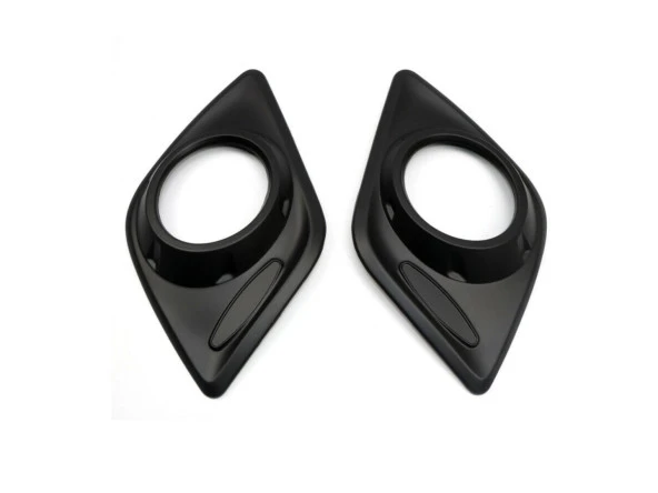 HILUX REVO 2016-2019 IÇIN UYUMLU ÖN SIS ÇERÇEVESI KAPLAMA SIYAH KALIN ürün görseli 1