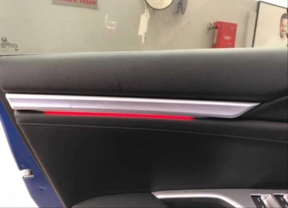 CIVIC FC5-FK7 2016-2020 IÇIN UYUMLU ISIKLI IC KAPI CITASI 4 PARCA KIRMIZI ürün görseli 1