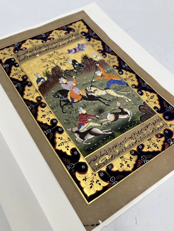 Av Sahnesi ve Süvariler Adlı El Yapımı Minyatür Resim 30x18,5 cm - Resim 3