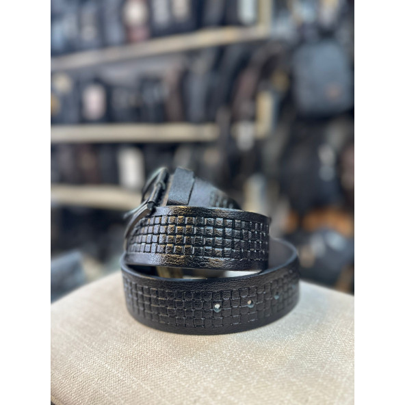TRG POLO 4 CM HAKİKİ DERİ SİYAH DESENLİ ERKEK KEMERİ ürün görseli