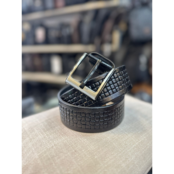 TRG POLO 4 CM HAKİKİ DERİ SİYAH DESENLİ ERKEK KEMERİ - Resim 2
