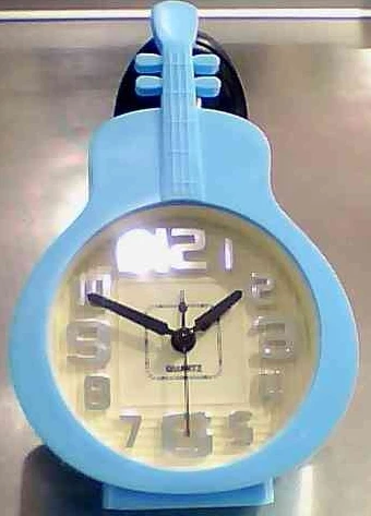 FASHİON BÜYÜK GİTAR MASA SAATİ EN063 ( 1 ADET FİYATIDIR ) ürün görseli 1