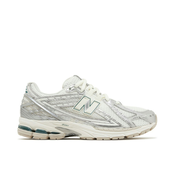 NEW BALANCE 1906R SILVER METALLIC CREAM