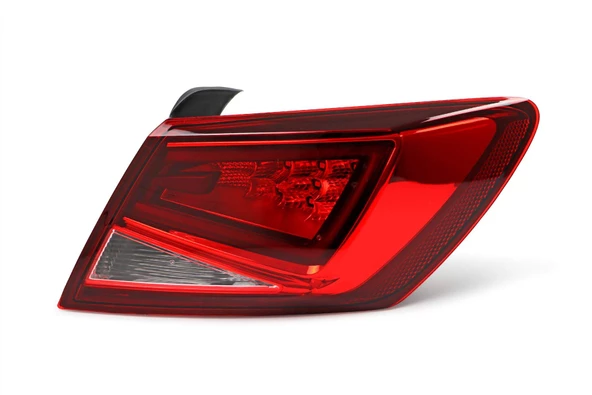 VALEO 045115-STOP LAMBASI SAG DIS LEDLİ SEAT LEON MK3 > 5F0945208C