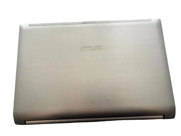Asus N53S i5-2410 8 GB 240 GB SSD 15.6" Dos Dizüstü Bilgisayar (Yenilenmiş)