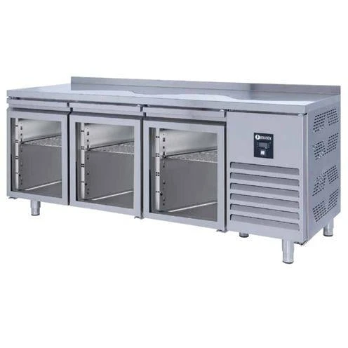 Iceinox Tezgah Tip Snack Buzdolabı 3 Cam Kapılı ürün görseli 1