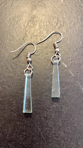 Parlak Mint Yeşili Renkli Gümüş Aksesuarlı Çubuk Şekilli Sallantılı El Yapımı Epoksi Küpe Hediyelık - 3