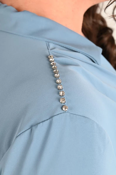 Kadın Büyük Beden Omuz Taş Detaylı Gömlek 1687-24 - 4