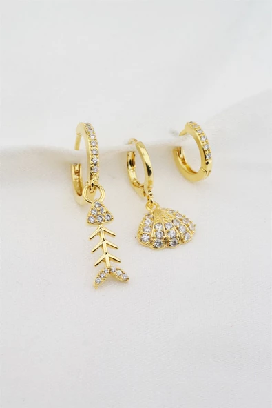 Kadın Altın Kaplama Zirkon Taşlı Deniz Kabuğu Figürlü 3'lü Küpe Seti ürün görseli