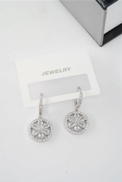 Kadın Vip Seri Baget Zirkon Taşlı Çiçek Model Klipsli 2'li Set Küpe - Resim 2