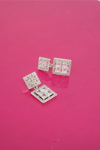 Kadın Vip Seri Baget Zirkon Taşlı  Küpe Seti - 2