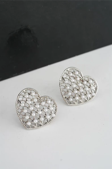 Kadın Kalp Figürlü 2.5 Cm İncili Küpe ürün görseli