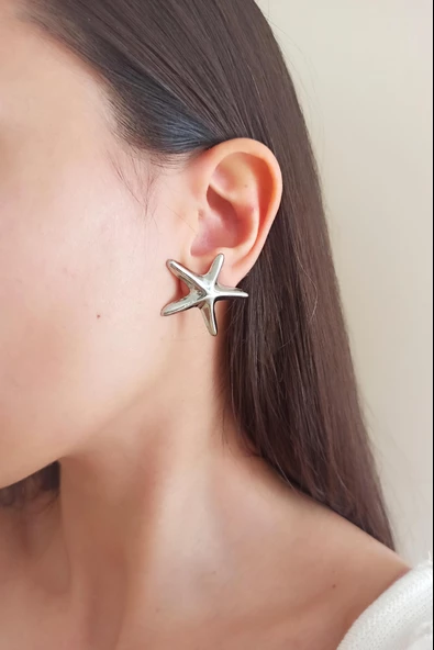 Kadın Özel Tasarım Deniz Yıldızı Model Küpe ürün görseli