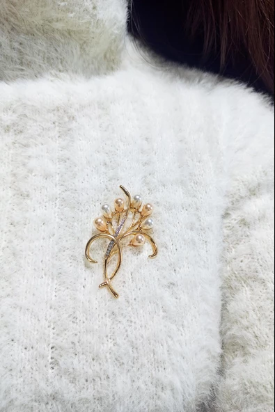 Kadın Özel Tasarım Suni İncili Çiçek  Figürlü Broş - Resim 2
