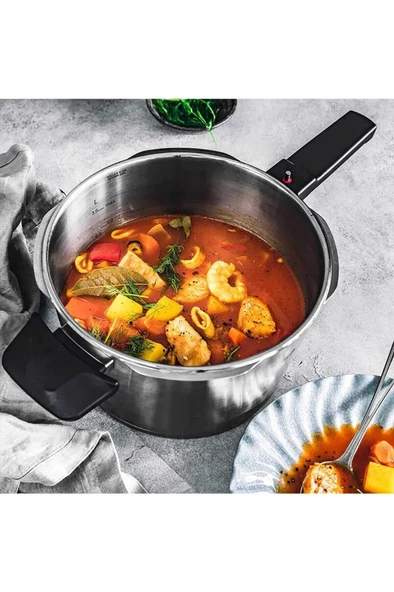 Fissler Vitaquick Premium 6+3,5 Lt Düdüklü Tencere Seti+Cam Kapak