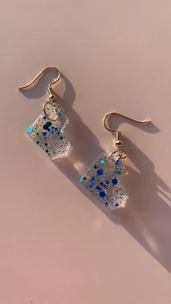 Şeffaf Parlak Mavi Glitter Süslemeli Simli Ve Pullu Kalp Model Epoksi Küpe El Yapımı Hediyelik - Resim 6